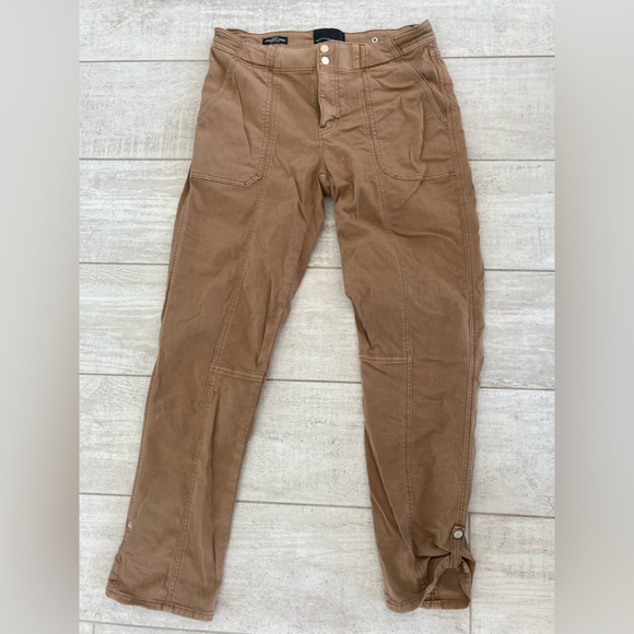 White House Black Market Pret-A-Pedi Straight - Picture 6 of 9